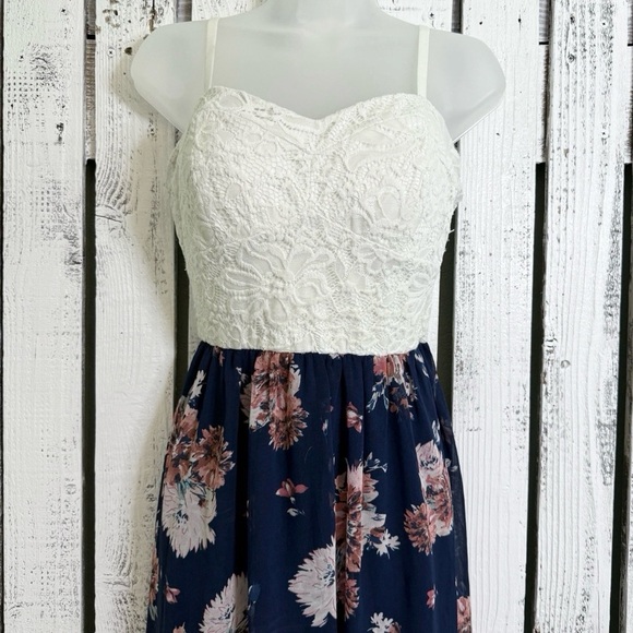 Dresses & Skirts - Floral Lace Dress Semi Sheer Skirt Built In Bra Size Medium Whimsy Boho Sundress